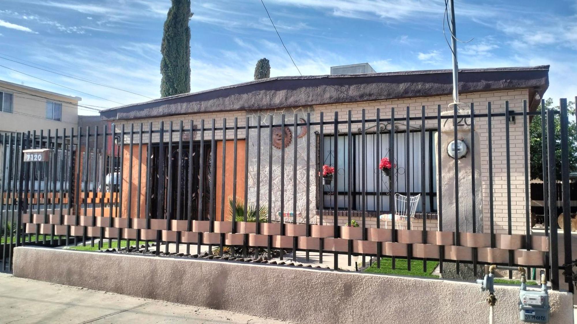 Geranios Villa Ciudad Juarez Bagian luar foto